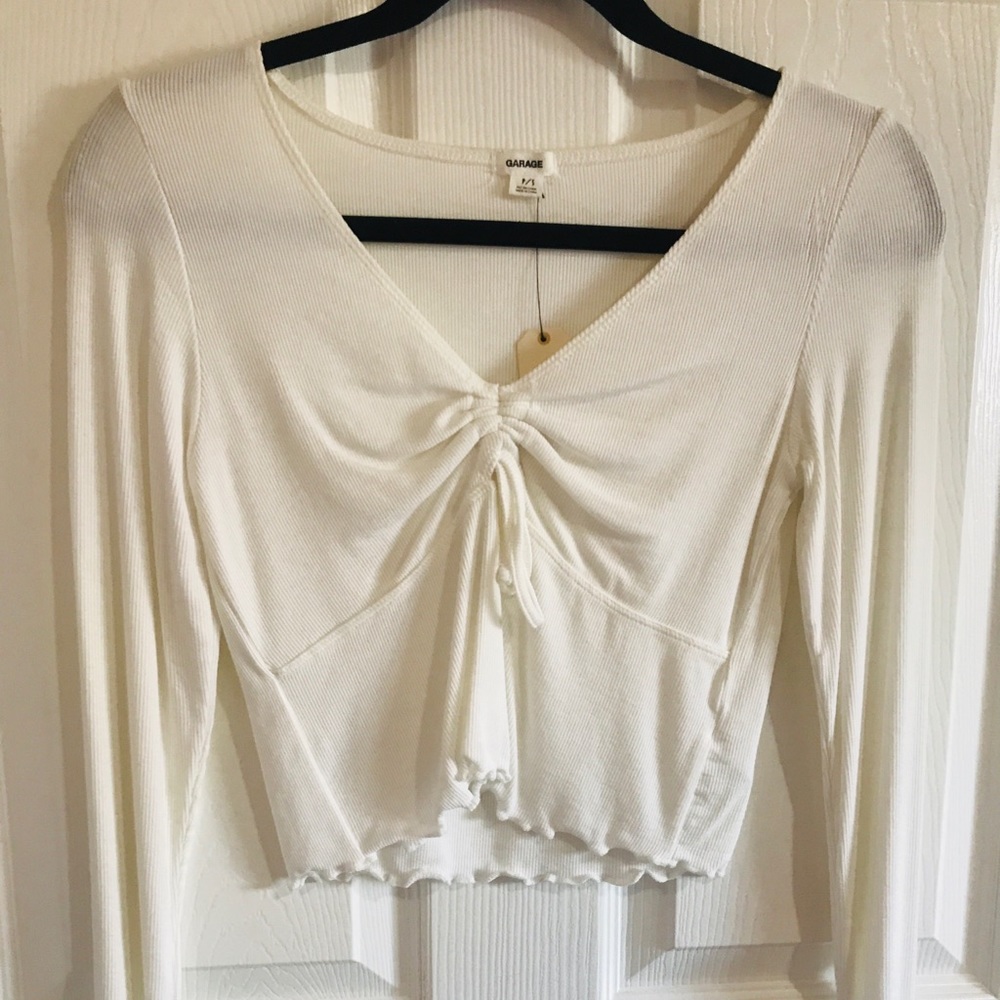 Garage white long sleeve cropped top. Size small.